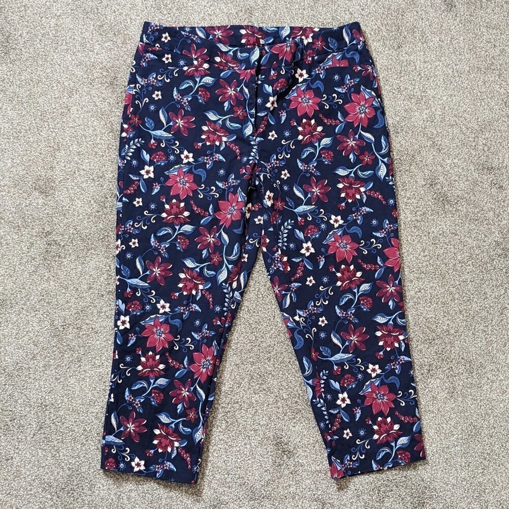 Floral Print Cropped Women’s Pants - Navy with Pink Flowers